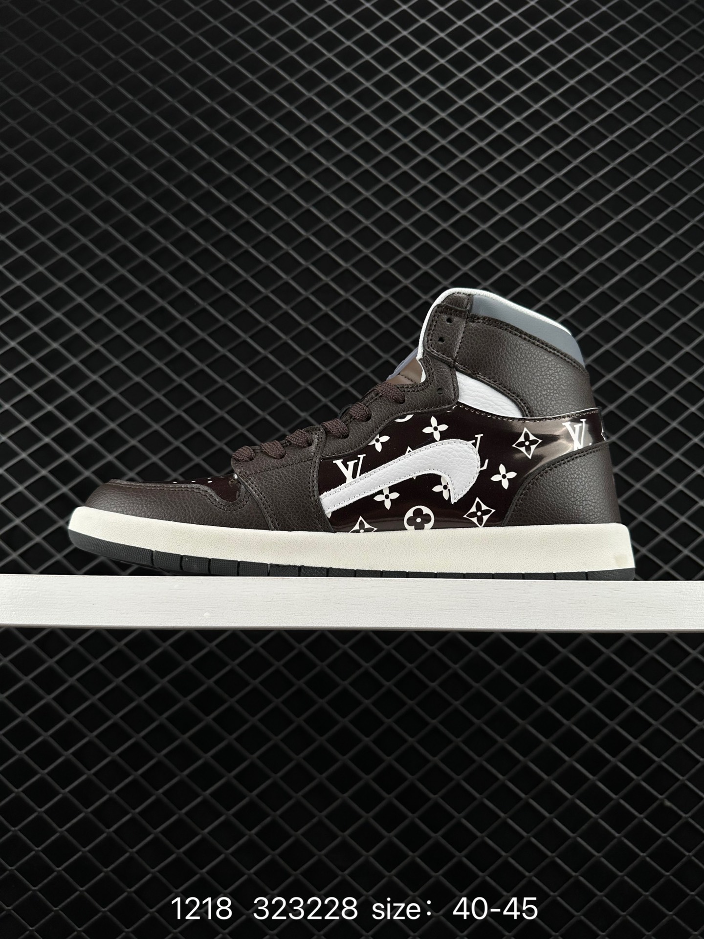 Nike Air Jordan 1 Retro High OG”Black/White“